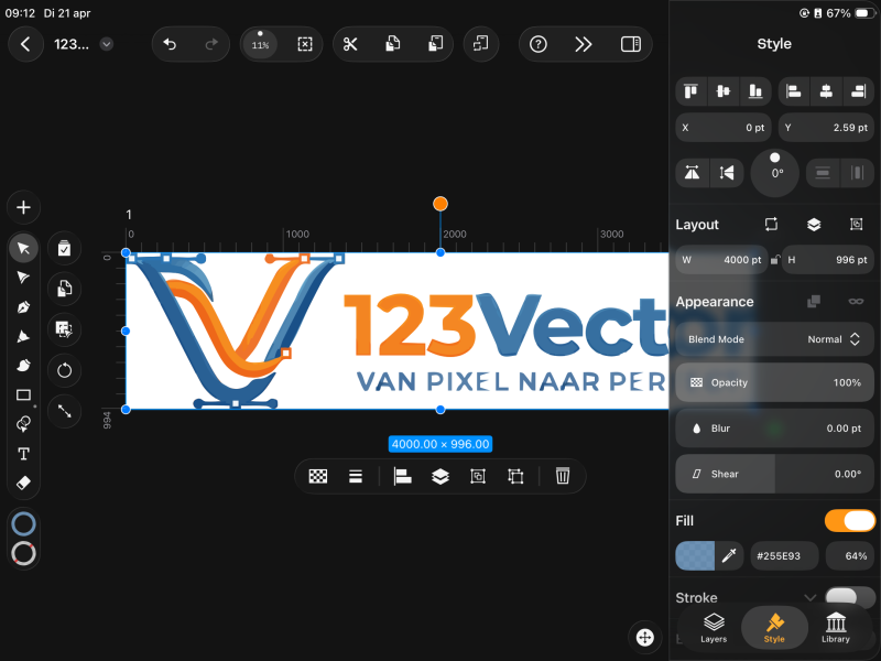 resultaat logo vectoriseren Linearity Curve auto-trace — rommelige randen en verkeerde typografie zichtbaar